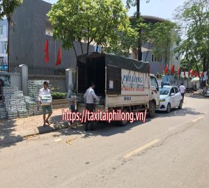 Dịch vụ cho thuê xe tải chất lượng Phi Long tại đường Hồ Tùng Mậu